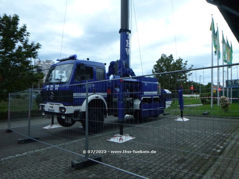 Aufbau des Mastkraftwagen (MastKW) in Lahr im Schwarzwald
