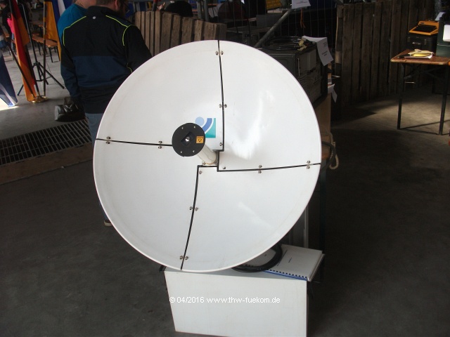 Ausstellung alter Kommunikationsmittel - Satellitenkommunikation