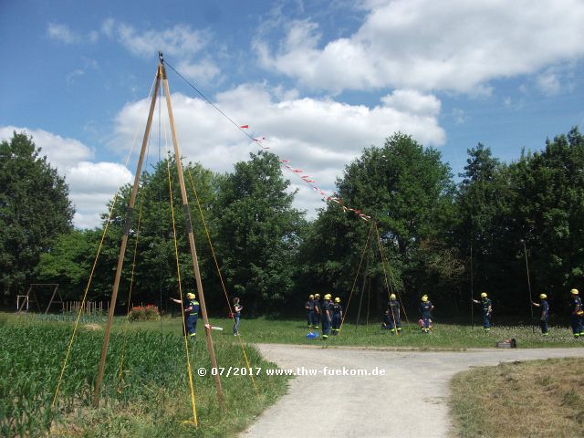 Bau eines Überganges über eine Straße 