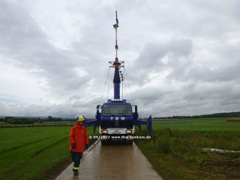 Fahren mit aufgerichteter Mastanlage (12 m Höhe)