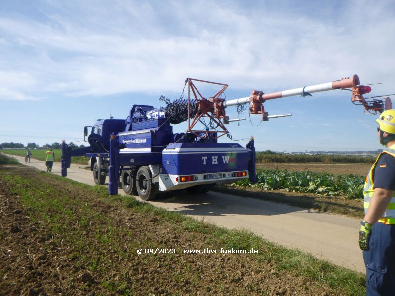 hier: Fahren mit ausgeklapptem Antennenstandrohr, gleich mal 5,30 m länger
