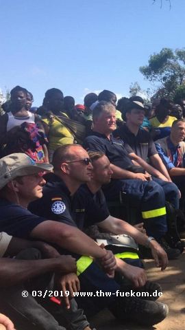 Teilnahme an der Zeremonie in Nhangau/Mosambik