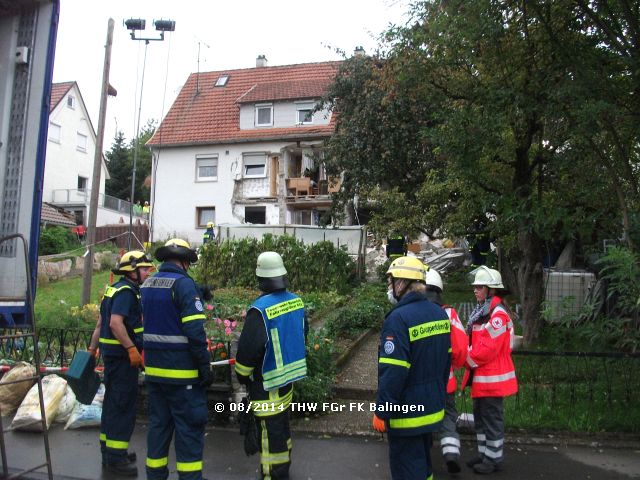 Eintreffen der Einsatzmannschaften THW