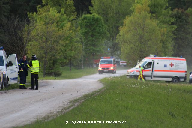 Weitere Feuerwehr Kräfte rücken an