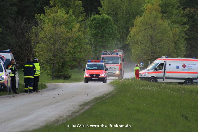 Weitere Feuerwehr Kräfte rücken an