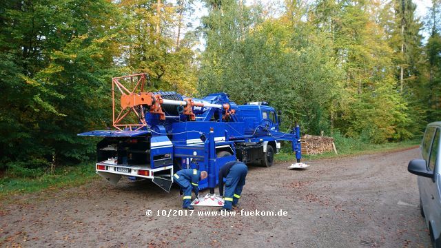 Aufbau des Mastkraftwagen (MastKW) Gelnhausen im RP Tübingen 