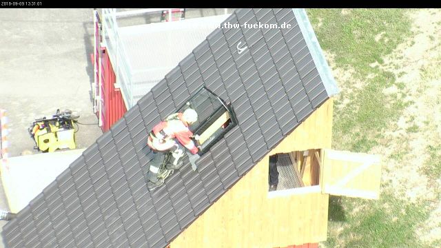 Bild der DomeCam auf das Geschehen / Ausbildung auf dem Dach