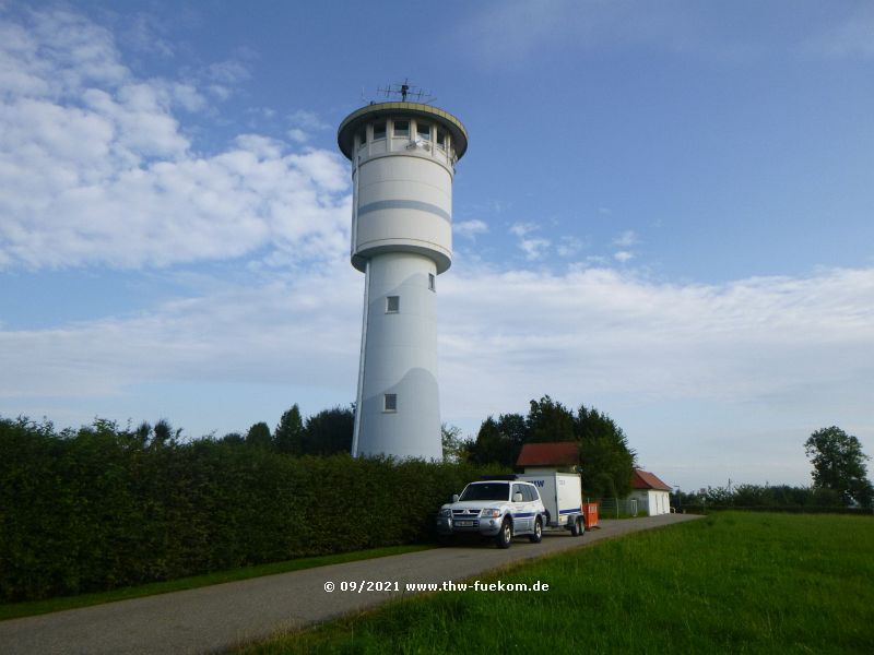 Pkw gl und Anhänger WVTr am Wasserturm Sulgen bei Schramberg, Landkreis Rottweil