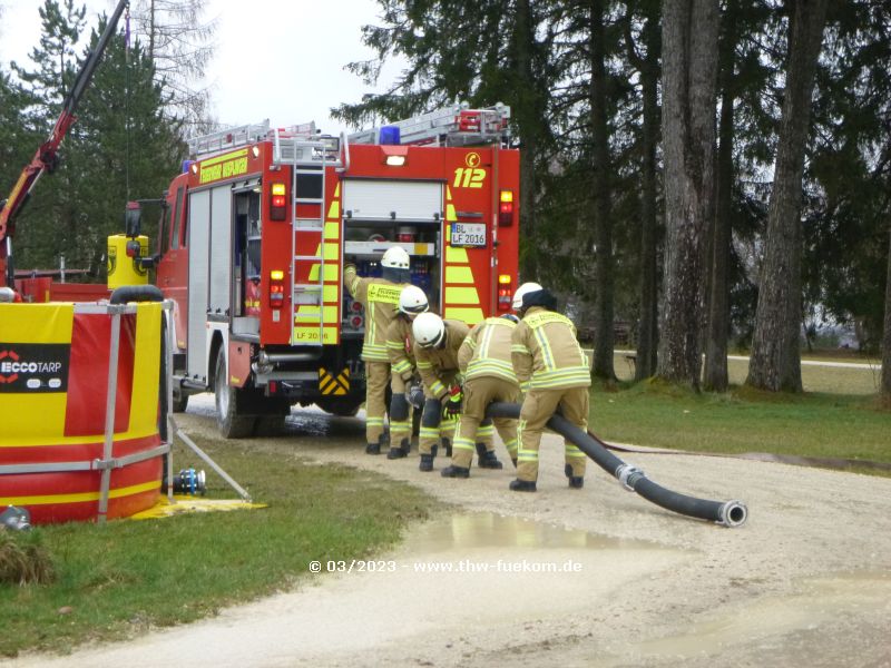 Herstellen einer Wasserversorgung - Waldbrand