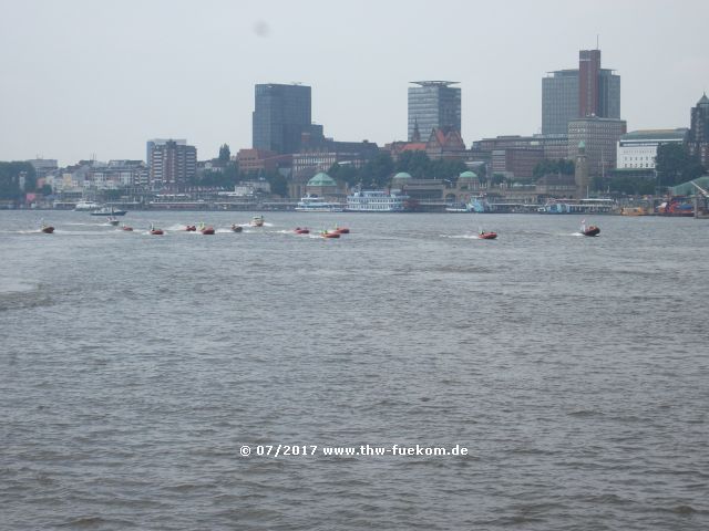 Demonstration von Greenpeace auf dem Wasser 