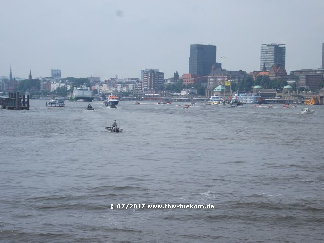 Demonstration von Greenpeace auf dem Wasser 