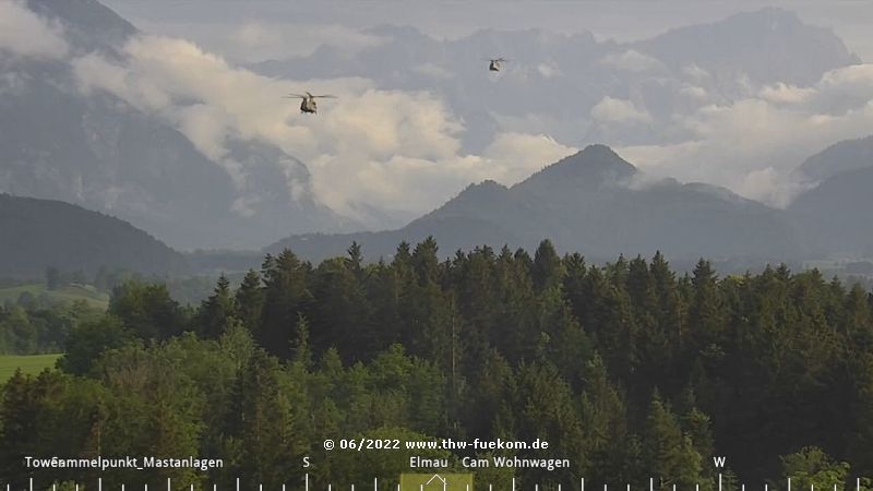 CH 47 Boing-Vertol-47 Chinook im Anflug