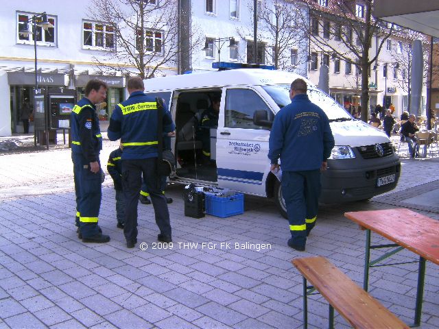 Aufbau der Kommunikationsstelle auf dem Markplatz in Balingen