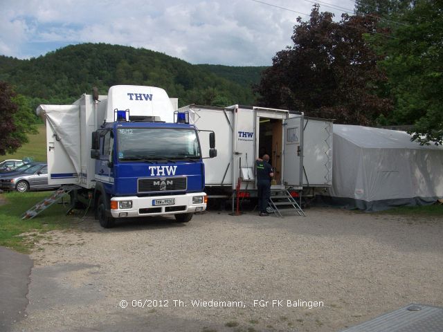 aufgebaute THW Führungsstelle in Öschingen