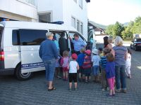 17 Kindergartenkinder zu Gast beim THW OV Balingen