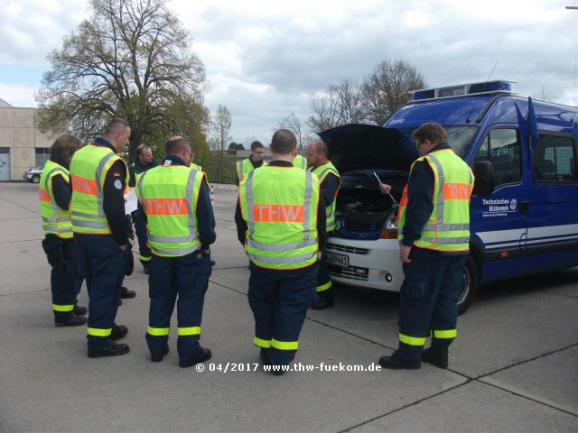 Ausbildung in Betriebs- und Verkehrssicherheit am Einsatzfahrzeug 