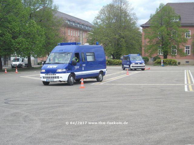 Sicheres Führen von Einsatzfahrzeugen des THW 