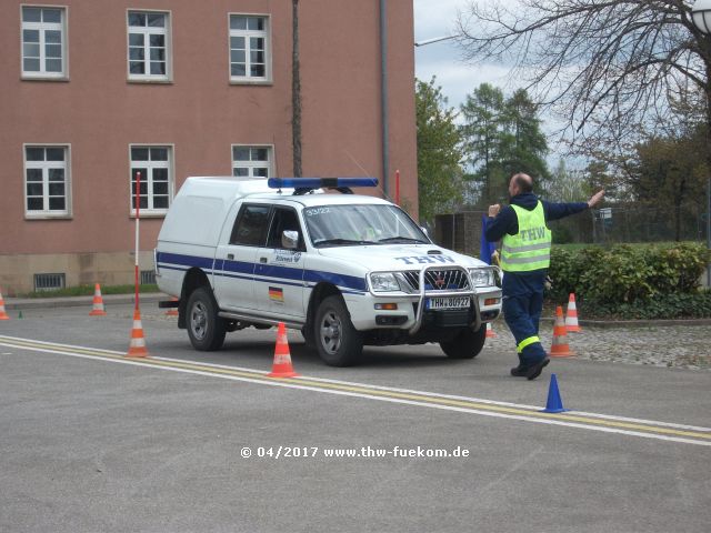 Rückwärtsfahren mit Einweiser 