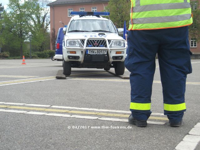 Überqueren von Hindernissen, hier ein Bachlauf 