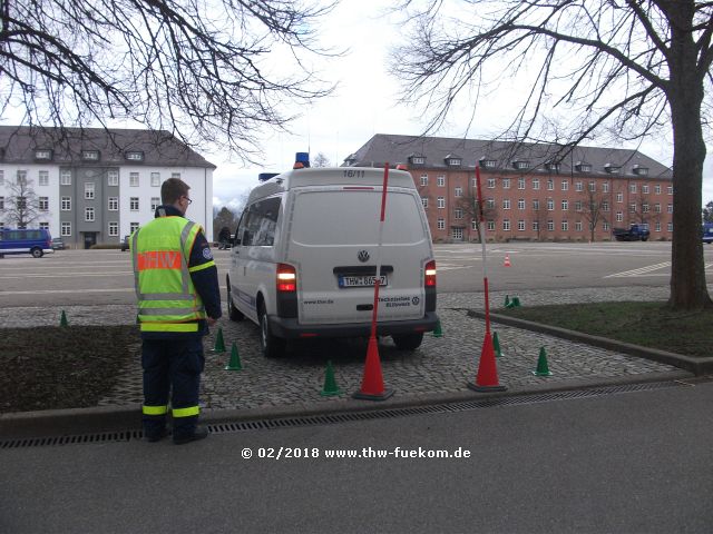 Rückwärts einparken und andocken 