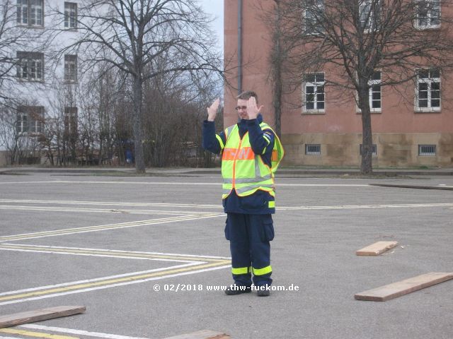 Marcel Gutekunst beim Einweisen 