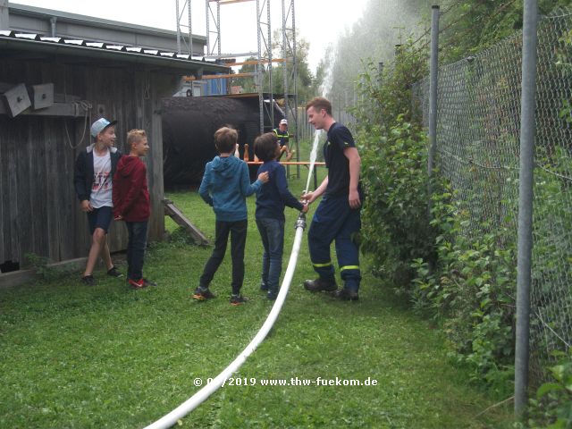 Wasser aus der Steinlach kann auch spielerisch verwenden