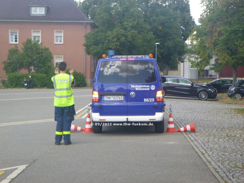 Praktische Ausbildung - Einweiser durch eine Engstelle