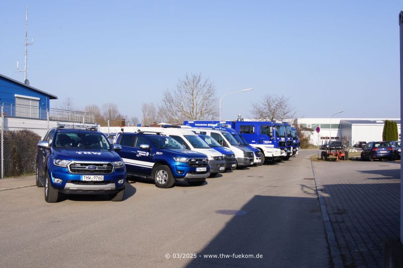 Einsatzfahrzeuge des THW OV Ofterdingen