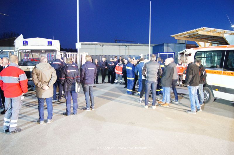 Eintreffen der geladenen Gäste