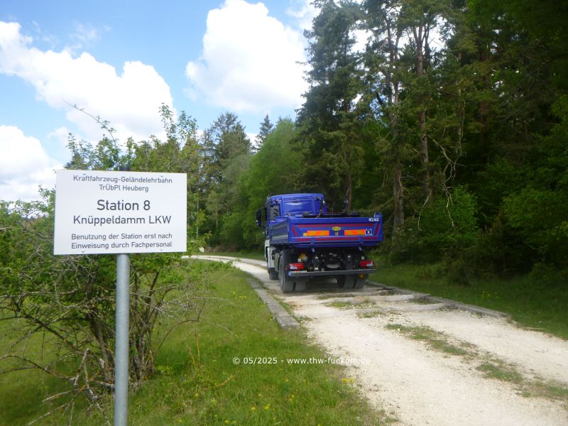 Knüppeldamm Lkw
