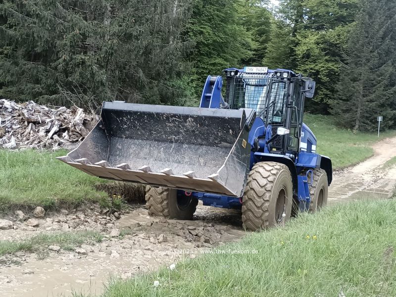 Radlader im Gelände