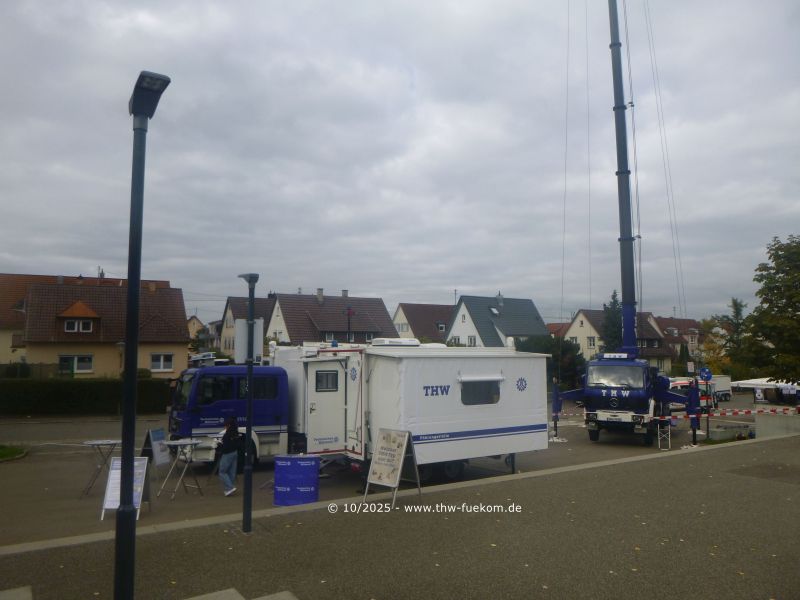 Einsatzfahrzeuge des Fachzug F&uuml;hrung und Kommunikation (B) Ofterdingen