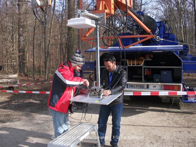 Antennenmontage durch die Lehrgangsteilnehmer